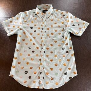 Men's Light Blue Pretzel Print Shirt - Multicolor Sz S